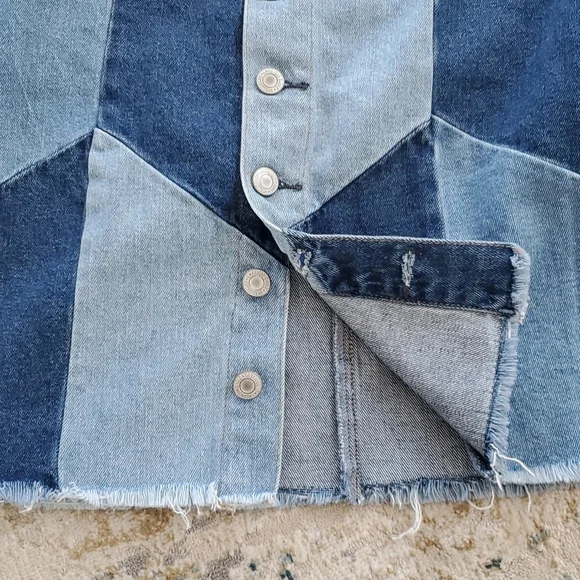AEO Hi Rise Festival Patchwork Denim Skirt - Picture 2 of 9